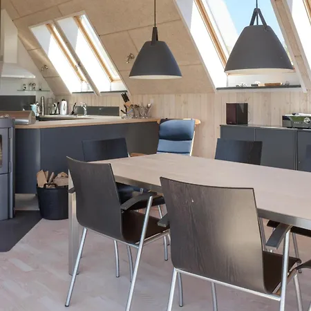 Beautiful In Ebeltoft With 3 Bedrooms, Sauna And Internet