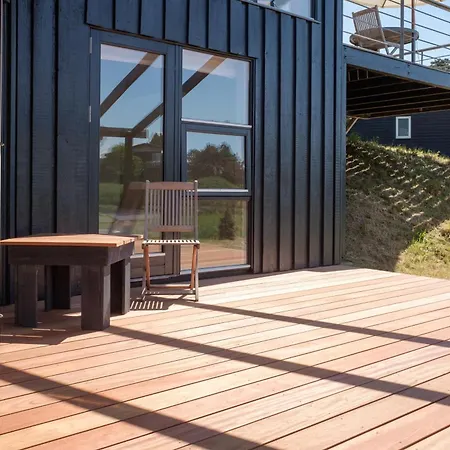 Beautiful In Ebeltoft With 3 Bedrooms, Sauna And Internet Knebel