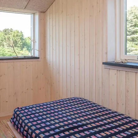 Tatil Evi Beautiful In Ebeltoft With 3 Bedrooms, Sauna And Internet Knebel